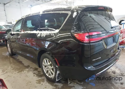 2024 Chrysler Pacifica Touring L z USA, uszkodzony, nr VIN 2C4RC1BG9RR167863